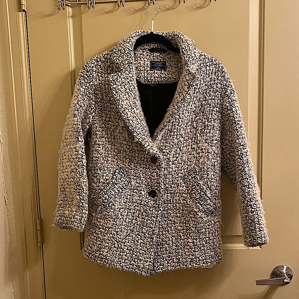 Wool-blend coat size XS